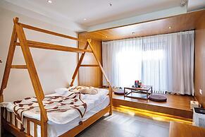 Sanfuyizhai Homestay