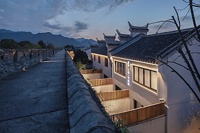 Sanfuyizhai Homestay