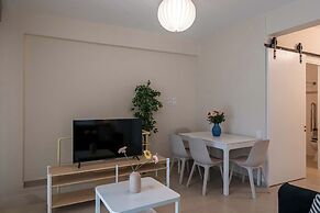 Home Easy Kalamata Central Getaway Priv Parking