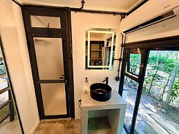 Galu Ecolodge