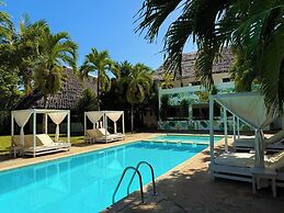 Galu Ecolodge