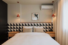Central Boulevard Apartments by Olala Homes