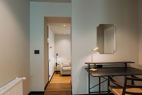 Central Boulevard Apartments by Olala Homes