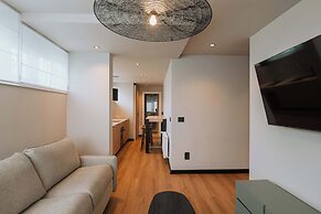 Central Boulevard Apartments by Olala Homes