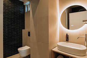 Central Boulevard Apartments by Olala Homes