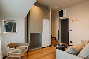 Central Boulevard Apartments by Olala Homes