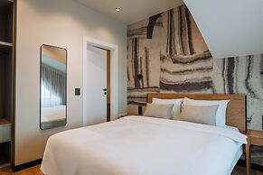 Central Boulevard Apartments by Olala Homes