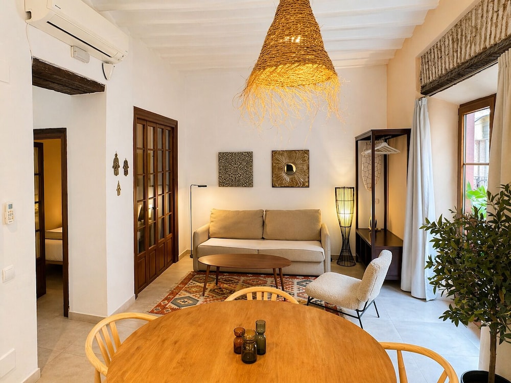 Prado Suites Apartments