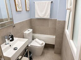 Prado Suites Apartments