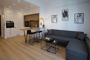 Mocha Acropolis View Apartment