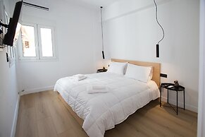 Mocha Acropolis View Apartment