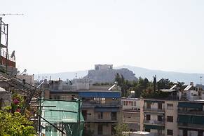 Mocha Acropolis View Apartment
