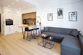 Mocha Acropolis View Apartment