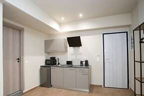 Stoa Luxury Apartment