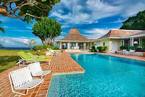 Private 2BR Open-air Villa Panoramic Views Pool