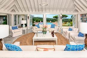 Private 4BR Open-air Villa Panoramic Views Pool