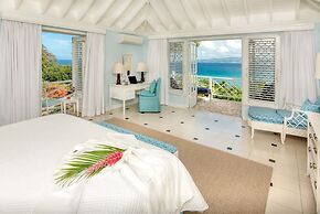 Private 4BR Open-air Villa Panoramic Views Pool