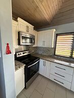Charming 4BR Garden Villa Pool Separate Cottage
