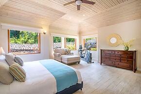 Charming 4BR Garden Villa Pool Separate Cottage