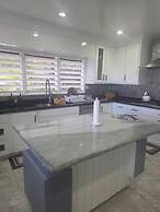 Secluded 3BR Garden Villa Pool Ocean Views