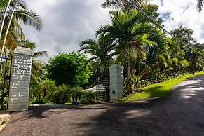 Secluded 3BR Garden Villa Pool Ocean Views