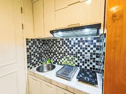 Modern Style Studio At Art Deco Apartment