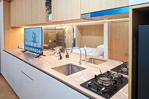 Functional Studio With Murphy Bed At B Residence