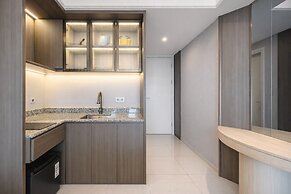 Magnificent Studio With Mall Access At Benson Supermall Mansion Apartm