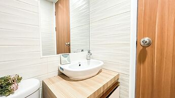 Trendy Studio At Apartment Cisauk Point