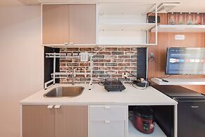 Best Deal Comfortable Studio At Apartment At Cisauk Point