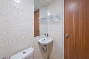 Best Deal Comfortable Studio At Apartment At Cisauk Point