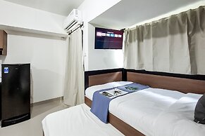 Comfortable And Warm Studio Room At Cisauk Point Apartment