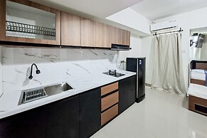 Comfortable And Warm Studio Room At Cisauk Point Apartment
