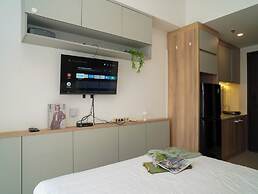 Comfortable Space And Neat Studio At Apartment Citra Living