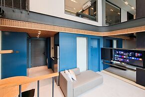 2Br Lavish Areum Residence At Collins Boulevard