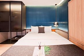 2Br Lavish Areum Residence At Collins Boulevard