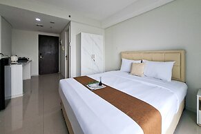 Functional And Strategic Studio At Apartment Daan Mogot City