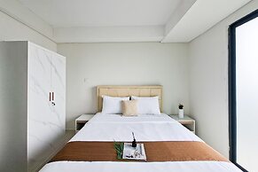Functional And Strategic Studio At Apartment Daan Mogot City