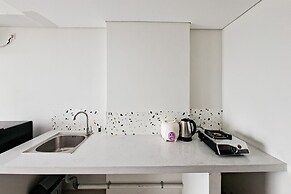 Functional And Strategic Studio At Apartment Daan Mogot City