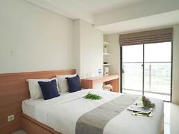 Functional And Restful Studio At Apartment Daan Mogot City