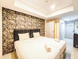Neat Studio At De Prima Apartment