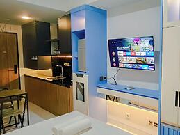 Blue Accent Studio At Delft Ciputra Makassar Apartment