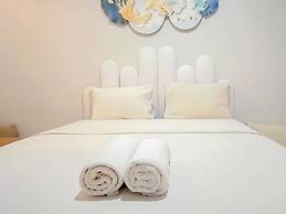 Blue Accent Studio At Delft Ciputra Makassar Apartment