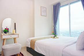 Basic Look 2Br Apartment At Grand Kamala Lagoon