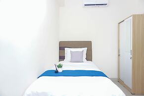 Basic Look 2Br Apartment At Grand Kamala Lagoon