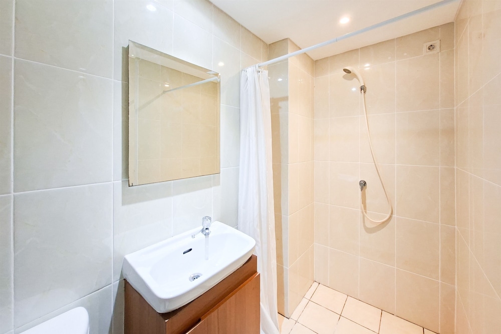 Studio For 3 Pax Apartment At M-Town Residence