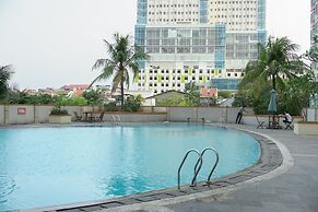 Serene Studio Apartment At Margonda Residence 2