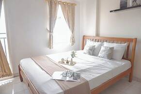Serene Studio Apartment At Margonda Residence 2