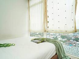 Comfortable And Simple Studio At Menteng Park Apartment