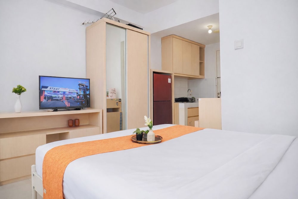 Simple Style Studio At Prima Orchard Apartment
